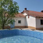 Сasa de vacaciones Tisza-tavi Kiserdő *