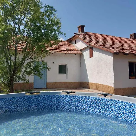 Holiday home Tisza-tavi Kiserdo Vendeghaz *