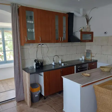 Tisza-tavi Kiserdo Vendeghaz Holiday home Tiszaderzs